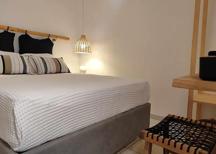 Island Magic - Seaview With Jacuzzi Pool Ampelas