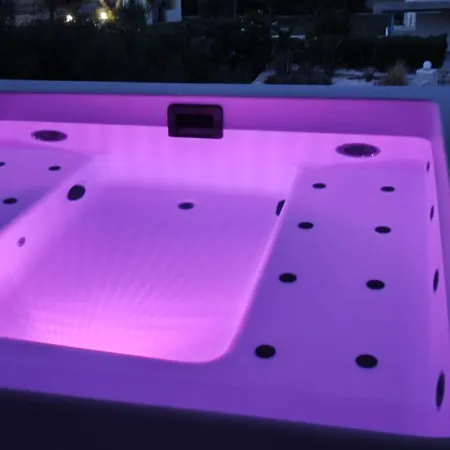 Island Magic - Seaview With Jacuzzi Pool Vila